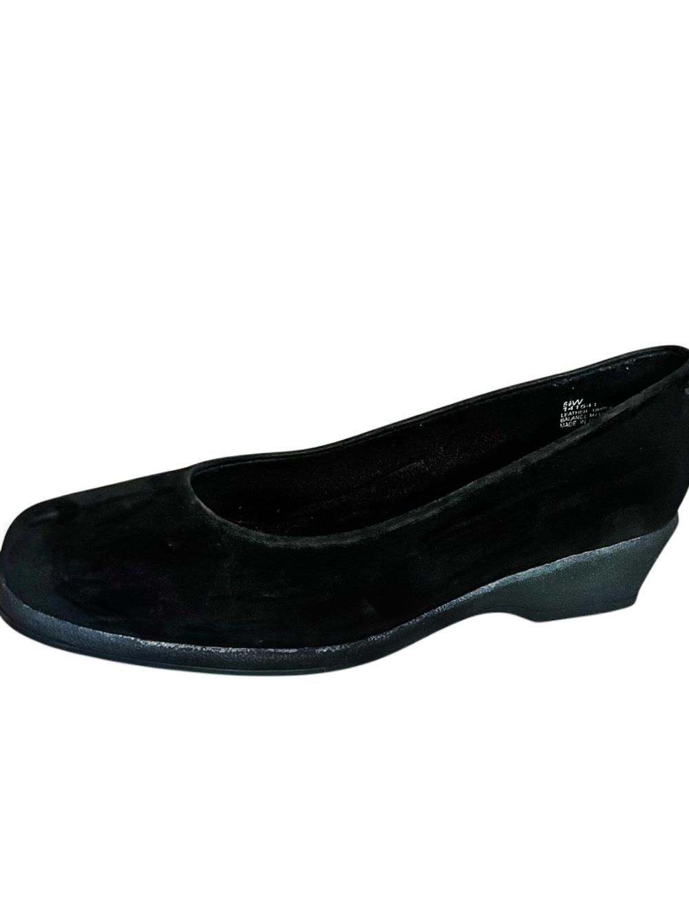 Softspots Women's Black Suede Low Heel Pump Sz 5.5 W